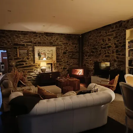 Casa Do Romezal Guest house