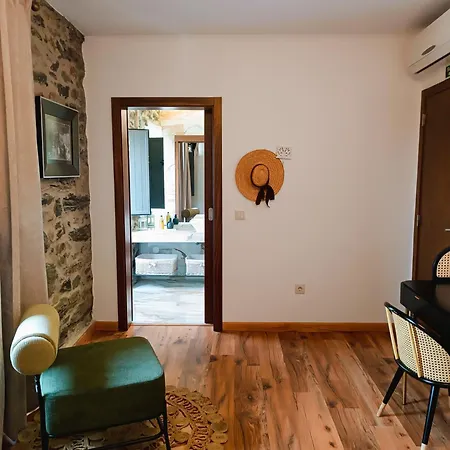 بيت ضيافة Casa Do Romezal *