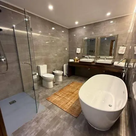 بيت ضيافة Casa Do Romezal