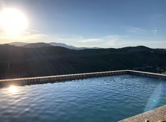 بيت ضيافة Casa Do Romezal